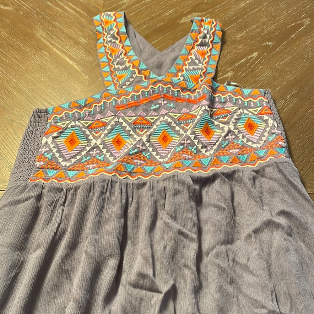 Backless embroidered mini dress